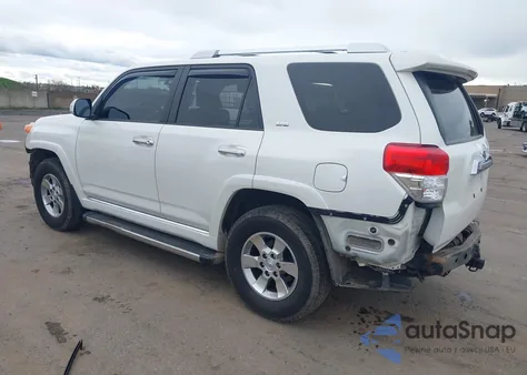 2012 Toyota 4Runner Sr5 z USA, uszkodzony, nr VIN JTEBU5JR0C5096531